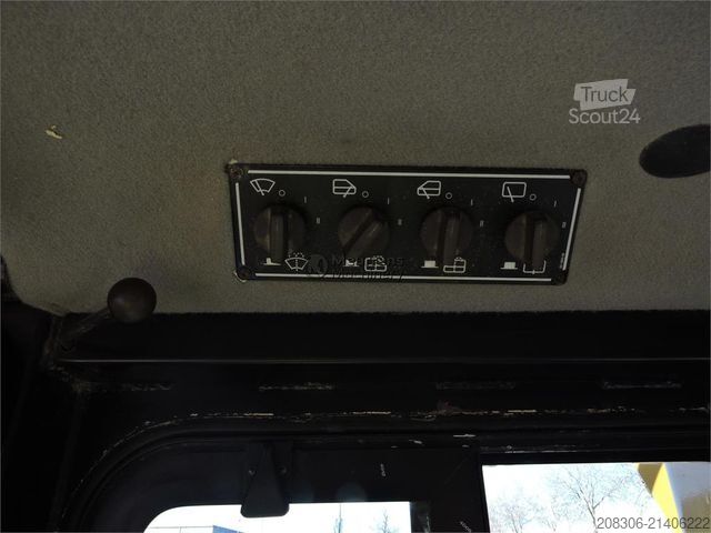 Straßenwalze CATERPILLAR D6T