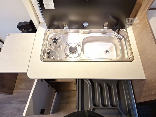 Teilintegriertes Wohnmobil CARADO V 347