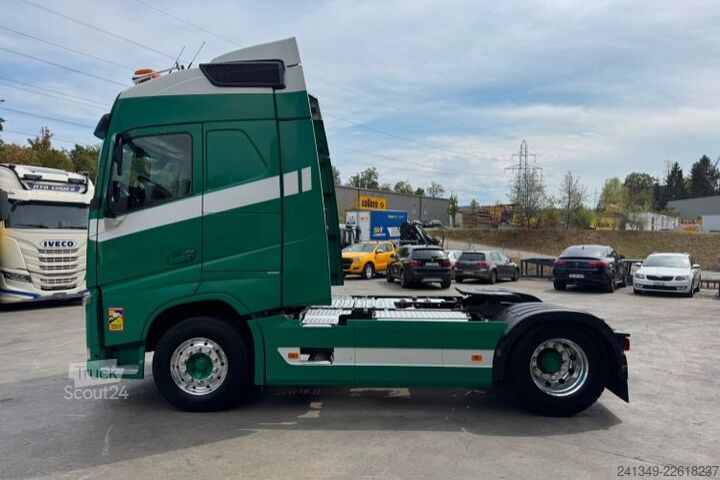 Standart çekici ünitesi VOLVO FH-460 4x2