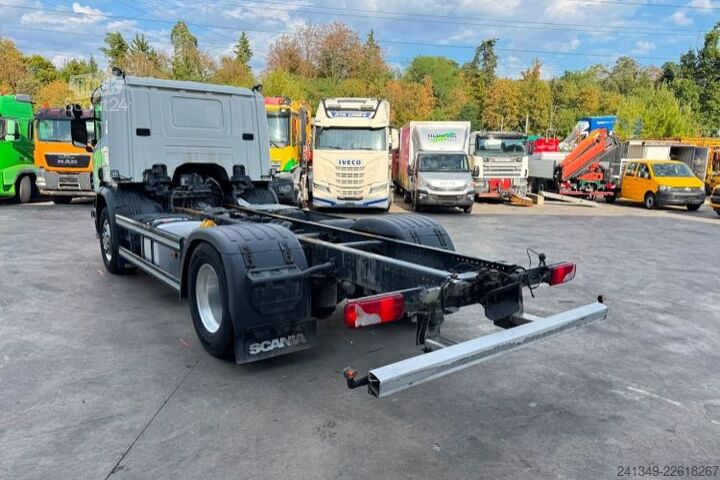 Châssis de camion SCANIA P450 4x2