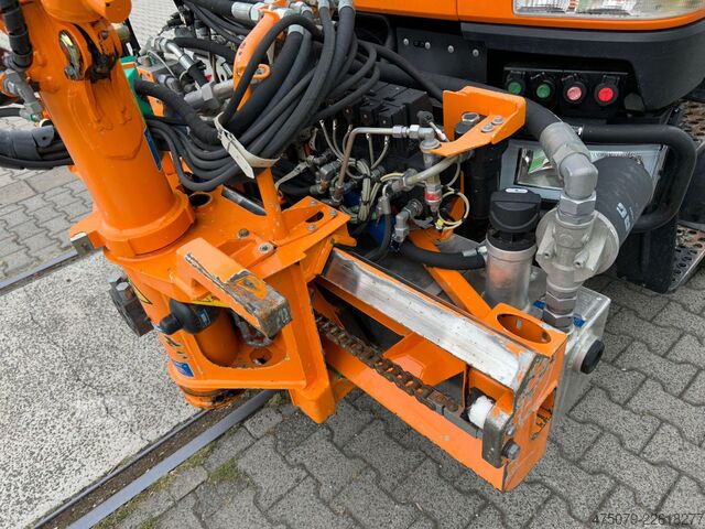 Otro UNIMOG U20 / 4x4 / Kipper / Mulag Mähgerät