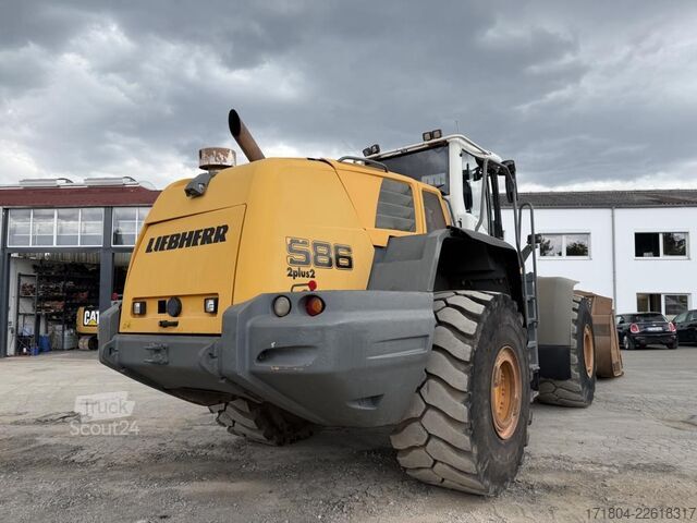 Chargeuse Liebherr L586 2plus2