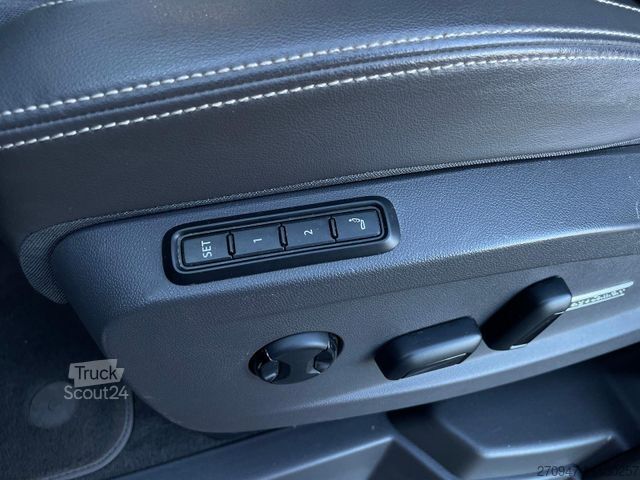 Mikroautobuss VW T7 Multivan Style lang Panorama Matrix STANDHZ