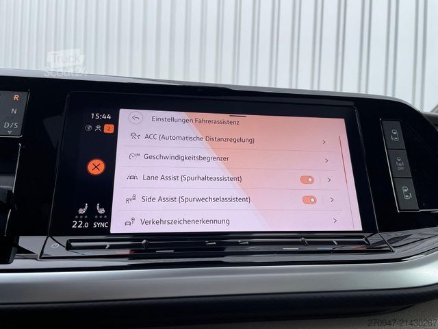 Minibusz VW T7 Multivan Style lang Panorama Matrix STANDHZ