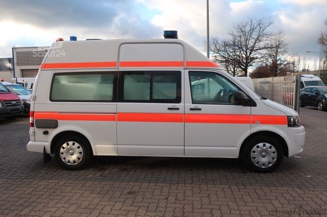 Brandbil VOLKSWAGEN T5 Transporter Hochdach lang/KTW/Klima/FN: A91