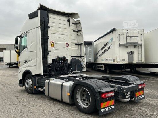 Lielapjoma vilcējs VOLVO FH 500 E6, LOW DECK, I-SHIFT, VOLL-LUFT, STANDKLIMA