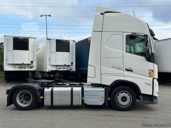 Cap tractor voluminos VOLVO FH 500 E6, LOW DECK, I-SHIFT, VOLL-LUFT, STANDKLIMA