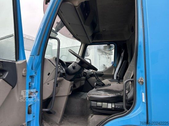 Camion cu platformă și prelată DAF LF 55.250 PLANE MIT LBW, MANUAL, E5
