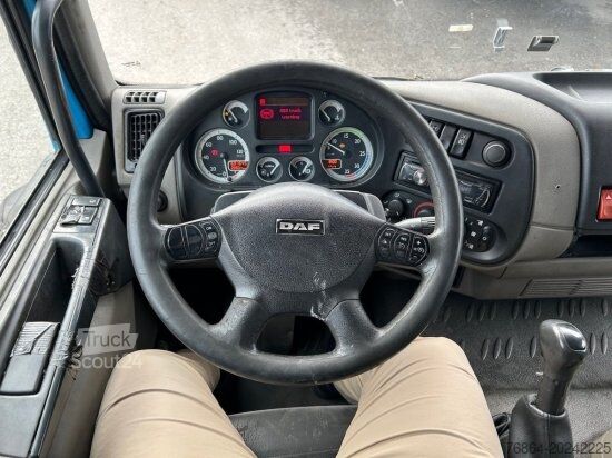 Camion cu platformă și prelată DAF LF 55.250 PLANE MIT LBW, MANUAL, E5