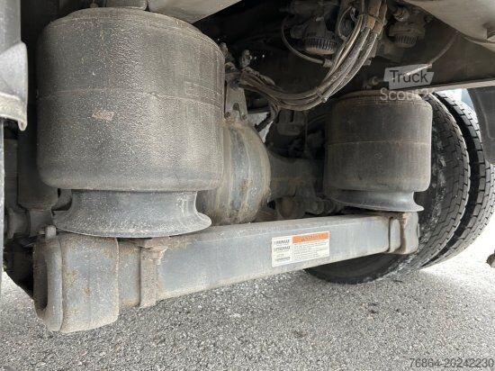 Camion cu platformă și prelată DAF LF 260 16 TONNER PLANE MIT LBW, MANUELL, E6,