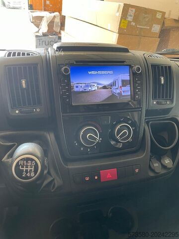 Ημι-ενσωματωμένο αυτοκινούμενο τροχόσπιτο Fiat Ducato Carasuite 650 MF Teilintegriert | Voll ausgestattet