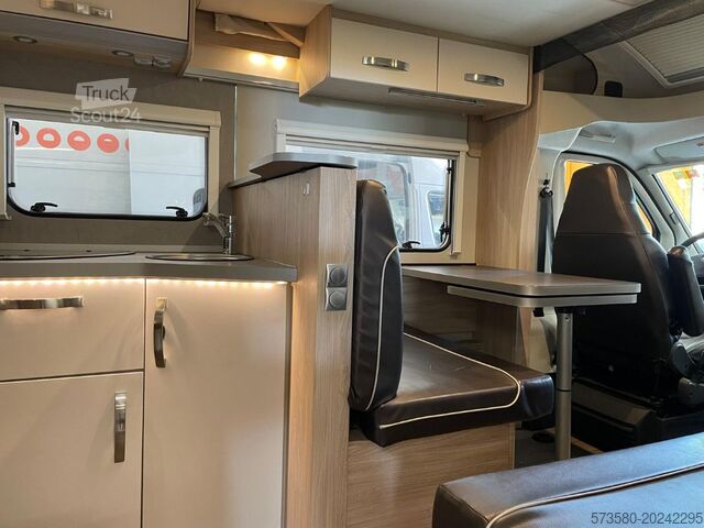 Ημι-ενσωματωμένο αυτοκινούμενο τροχόσπιτο Fiat Ducato Carasuite 650 MF Teilintegriert | Voll ausgestattet