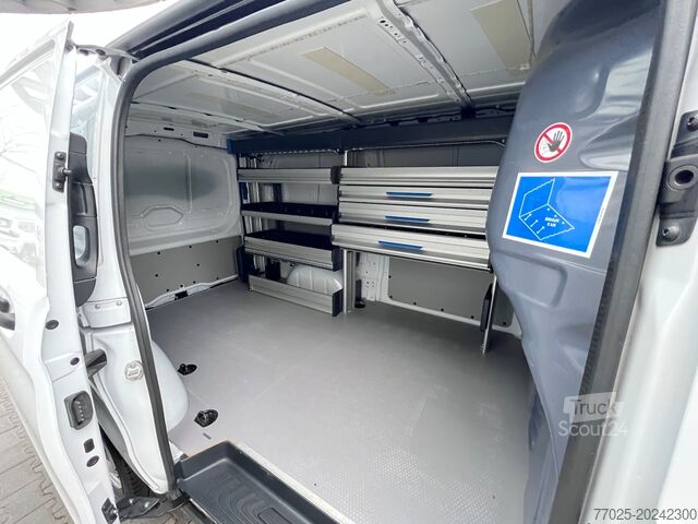 Panelbil lång Mercedes-Benz Vito lang automatik Distronik 2xPDC