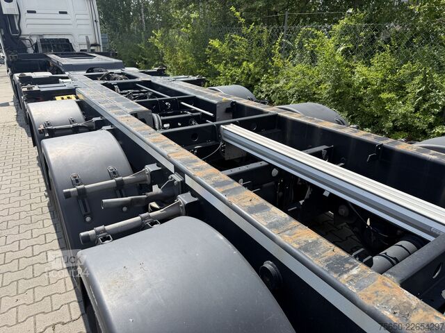 Ladskifteanhænger web trailer LPRS 24  3 Achs Container- Chassis incl. Generator TranscoolWenig Benutzt