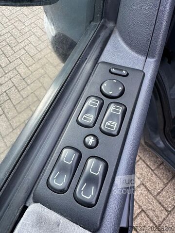 Bestelwagen dubbele cabine Mercedes-Benz Vito **110CDI-6PL-AIRCO-BE VAN**