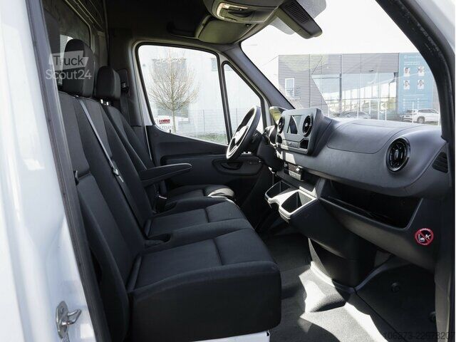 Furgon Mercedes-Benz Sprinter 317 CDI,L2H2,Automatik,Kamera