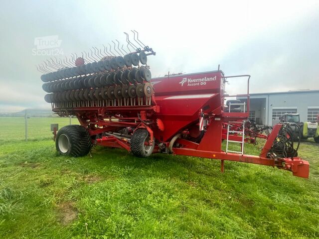 Siewnik Kverneland DG 9000