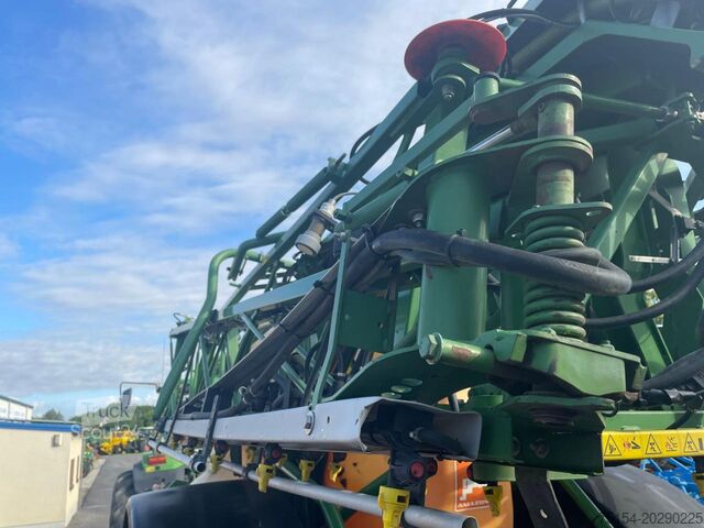 Irroratrice per pesticidi Amazone UX 5200 24m