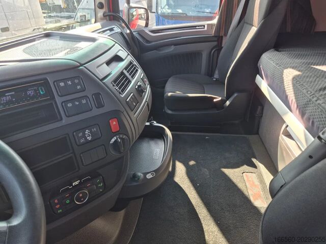 Pavojingos medžiagos DAF XF 450 FT SUPER SPACE CAB ADR