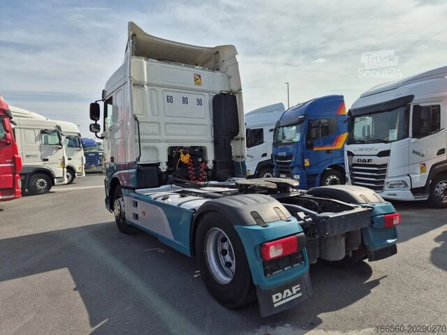 Standarta traktors DAF XF 480 FT SPACE CAB