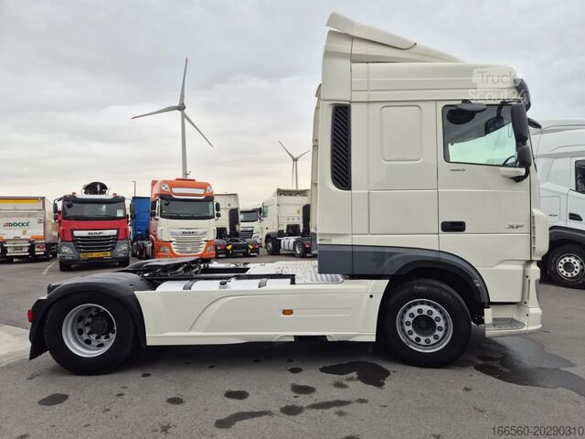 Standarta traktors DAF XF 480 FT SPACE CAB