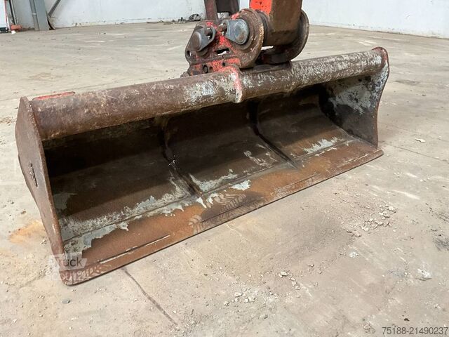 мини-экскаватор Kubota U 48-4