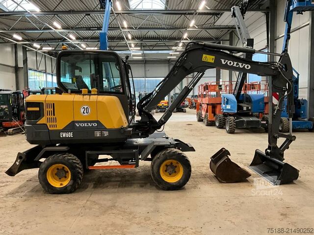 Mobiele graafmachine Volvo EW 60 E