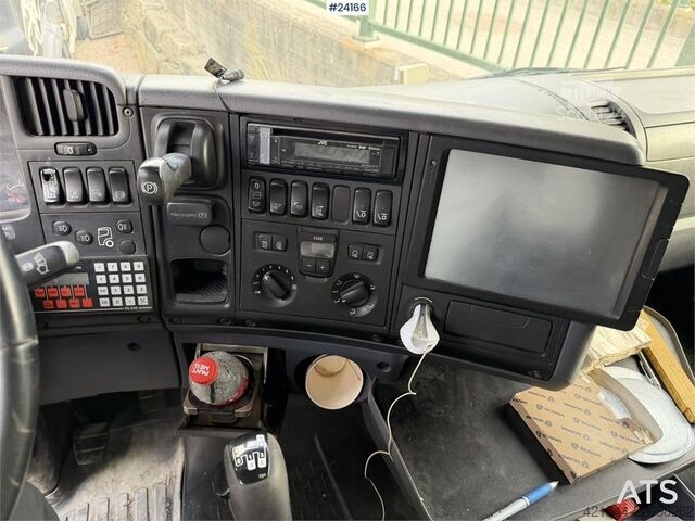 Tankowiec Scania R580 tanker truck repair object with a 3-compartme