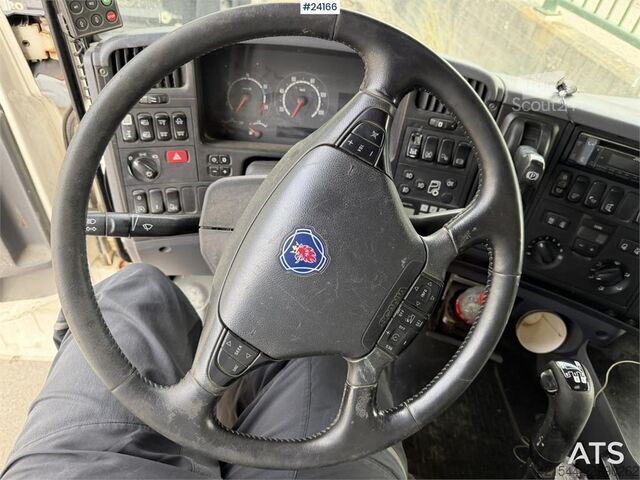Tankowiec Scania R580 tanker truck repair object with a 3-compartme
