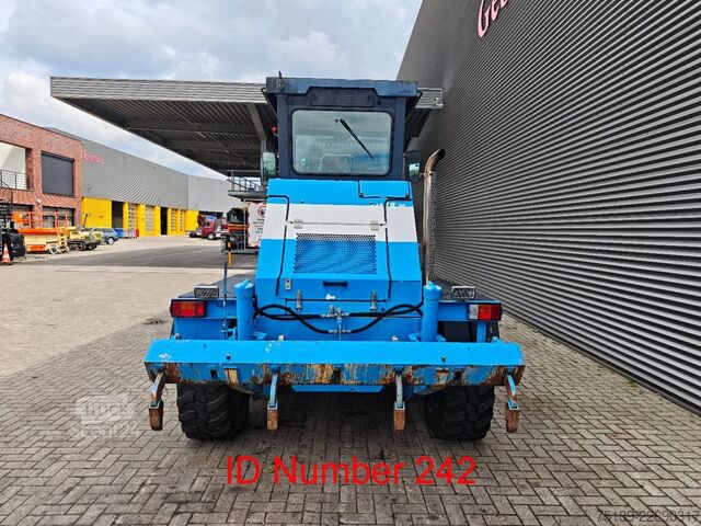 Yol greyderi HBM-Nobas BG 110 TA-2
