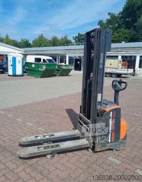 Lava pinoaja Toyota BT SWE 120L
