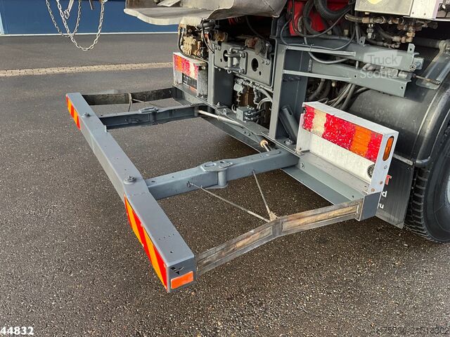 Zuigvoertuig Mercedes-Benz Actros 4141 8x4 Kroll Saug/Spul aufbau