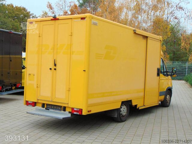 Transporter mit Koffer IVECO Daily 35 S 11 A / P Maxi Postkoffer REGALSYSTEM