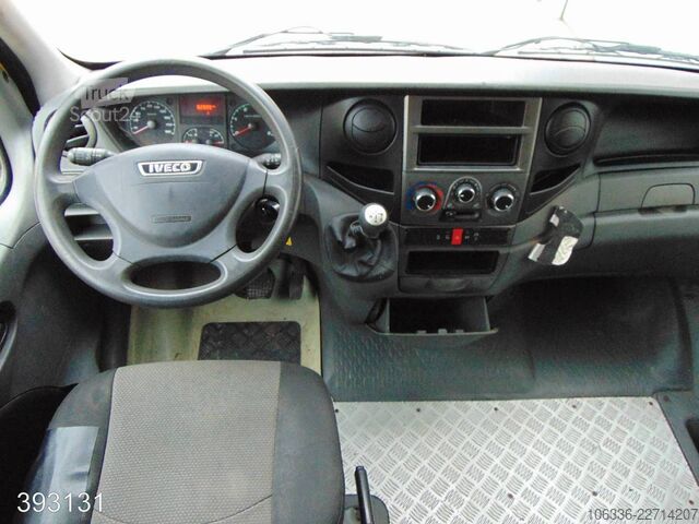 Transporter mit Koffer IVECO Daily 35 S 11 A / P Maxi Postkoffer REGALSYSTEM