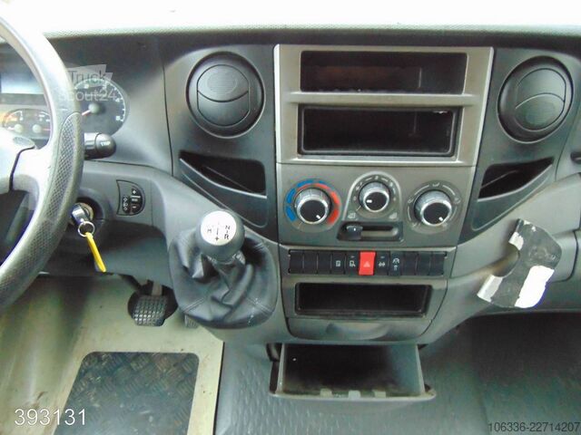 Transporter mit Koffer IVECO Daily 35 S 11 A / P Maxi Postkoffer REGALSYSTEM