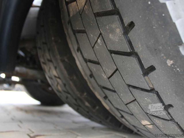 Lielapjoma vilcējs DAF XF 460, EURO 6, LOWDECK