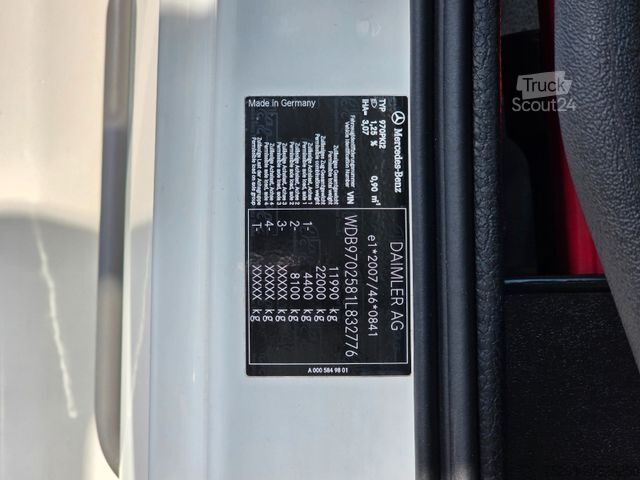 Autocarro con cassone MERCEDES-BENZ Atego 1218 / Ladebordwand