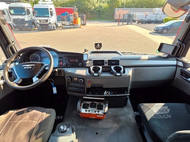 Lastbilsmonterad kran MAN TGS 26.440 6X2-2 BL / Mit Fernbedienung / ATLAS