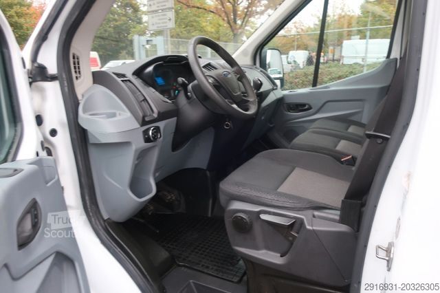Mikroautobuss FORD 1. Hand / Rampe / 9 Sitzer / FN: 131