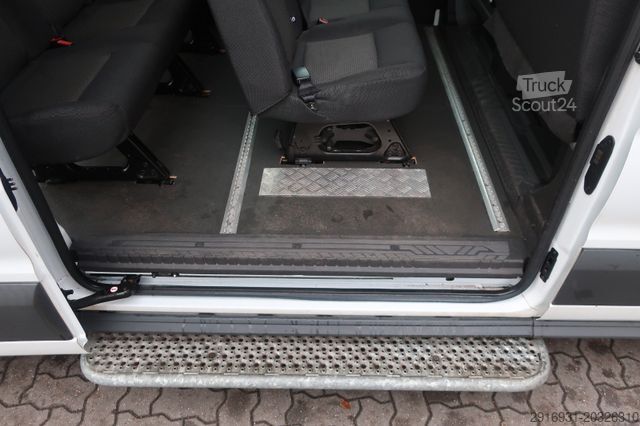 Mikroautobuss FORD Transit 1. Hand / Rampe / 9 Sitzer / FN: 46