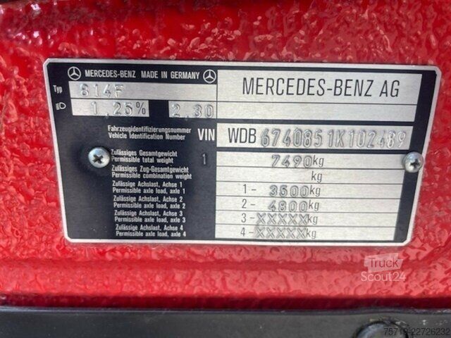 Furgoneta Mercedes-Benz 814 4x2 Feuerwehr Ziegler LF 8/6