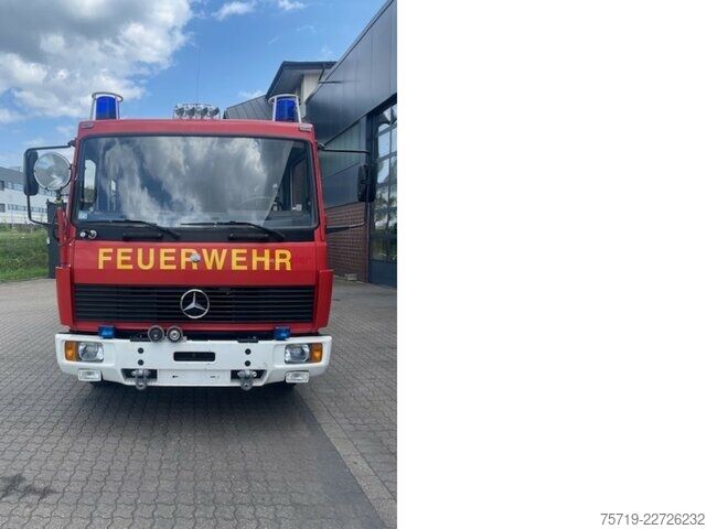Furgoneta Mercedes-Benz 814 4x2 Feuerwehr Ziegler LF 8/6
