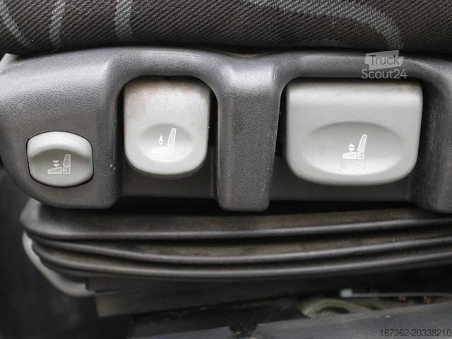 Tentinė platforma sunkvežimis IVECO EUROCARGO 120E25, EURO 6, SIDEWALLS, TAIL LIFT