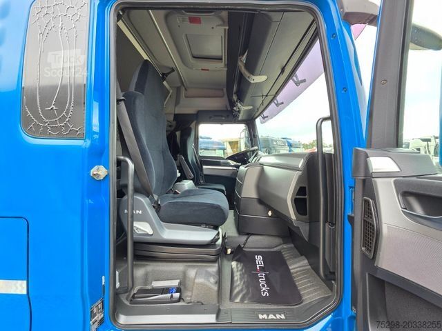 Кран-манипулятор на шасси грузовика MAN TGX 24.440 6X2-2 LL-U / Intarder / HMF / Fernb.