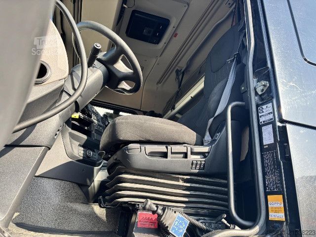 Standardni vlačilec DAF XF 480 FT SC + INTARDER + KIPPHYDRAULIK + SPOILER