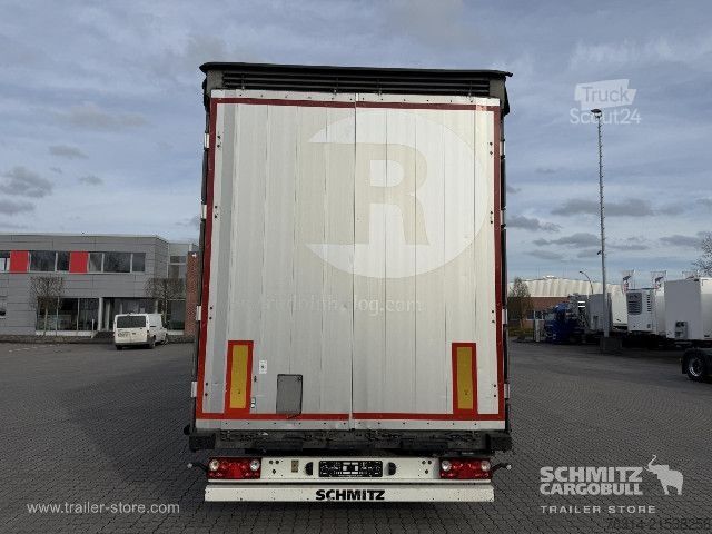 Semirimorchio con telone Schmitz Cargobull Curtainsider Mega Getränke