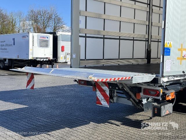 Semirimorchio con telone Schmitz Cargobull Curtainsider Standard Ladebordwand