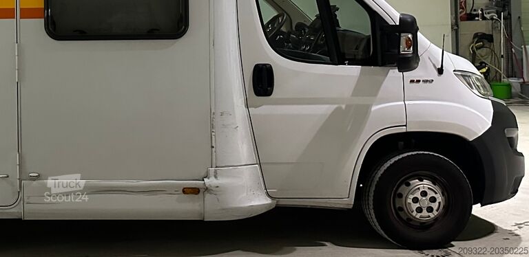 Camper semintegrato Fiat Ducato Carasuite 650 MF 5| 5 Posti| Semintegrato |Completamente Accessoriat
