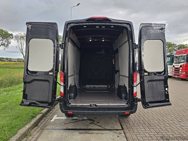 Stasjonsvogn med høyt tak FORD TRANSIT 330 L3H3 XL Navi Carplay