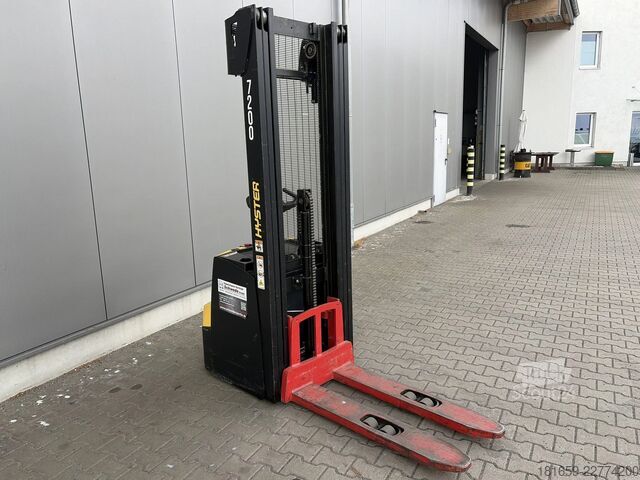 Elektrische palletstapelaar met dissel HYSTER S1.4